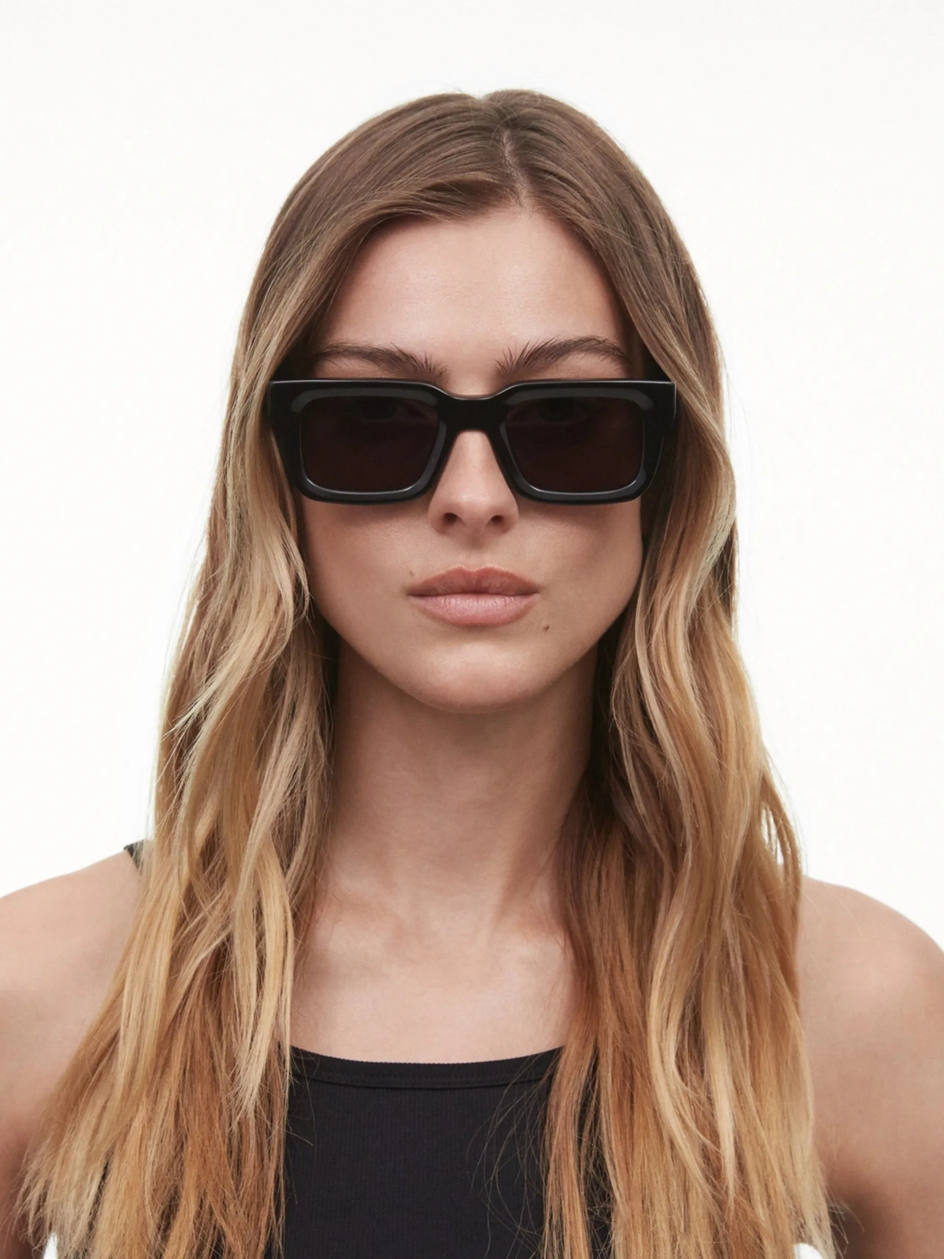 05.2 black 2