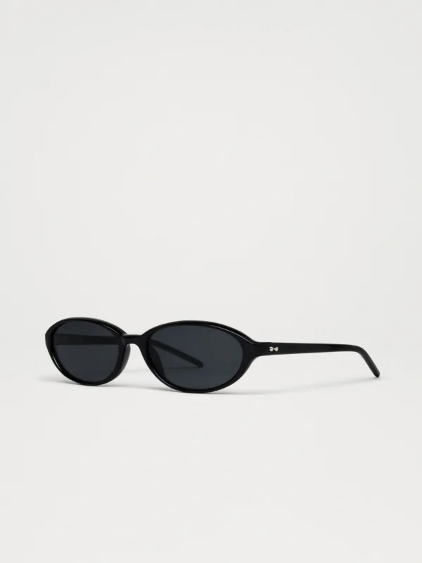 Elipse black 3